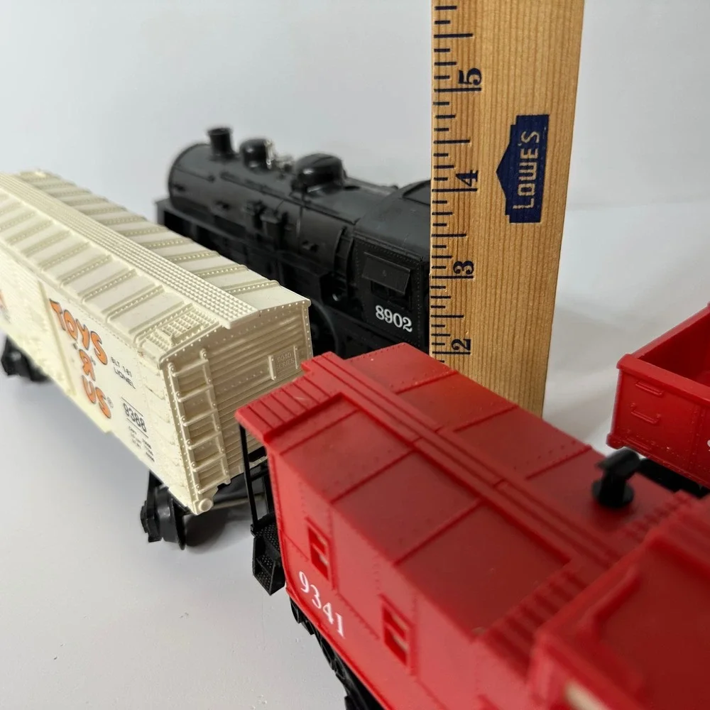 Vintage 1981 Lionel 8902 Train Lot 5 Cars O Gauge Transformer Paperwork Untested